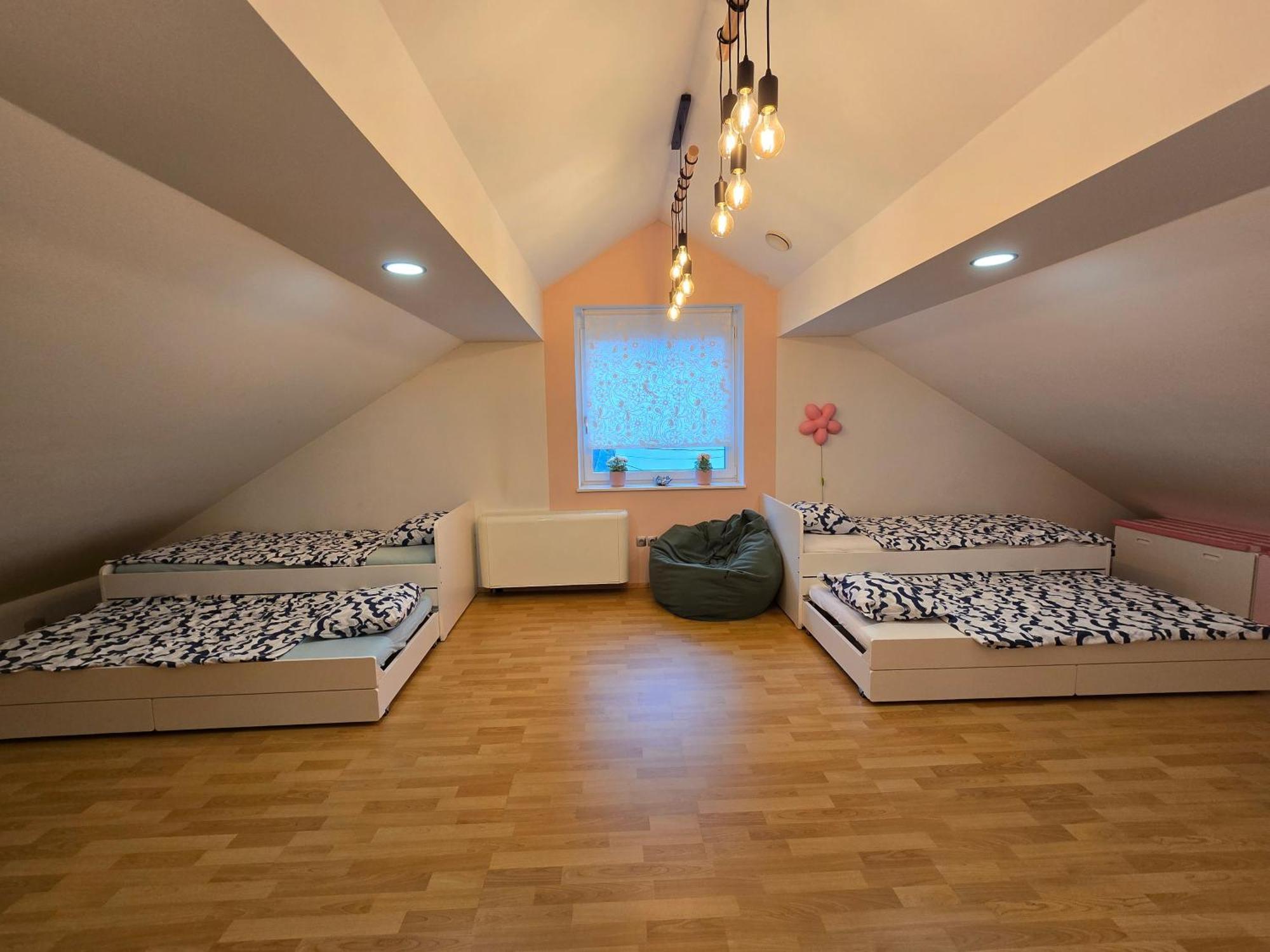 Hisa Pod Gozdom Apartma *